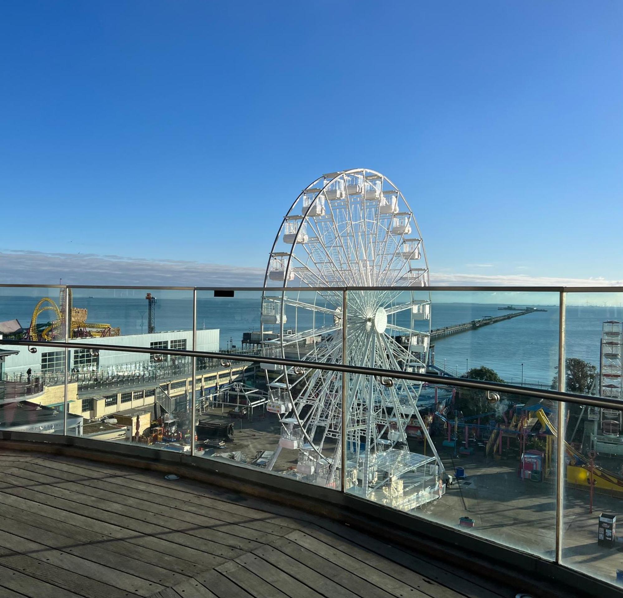 Stunning New Penthouse Apartment Southend-on-Sea Exterior foto